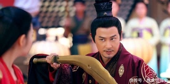 此人|此人武功最被低估,武功不输裘千仞,第一次华山论剑却无缘!