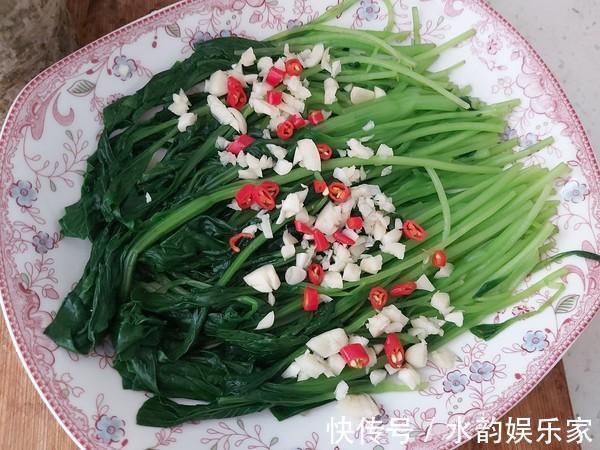 小白菜|它是“天然青霉素”，隔三差五必吃，肺热咳嗽都怕它，知道的人少