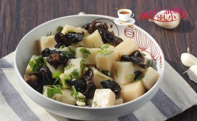 我家|晒晒高考后我家的晚餐,好吃又实惠,发到朋友圈,网友太抠门