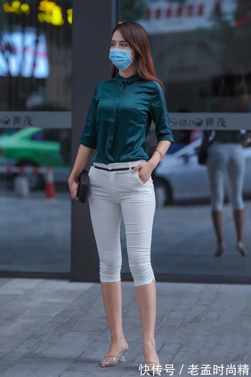 t恤|修身时髦又高级的服装搭配,洒脱迷人气场足,展现非凡脱俗的气质