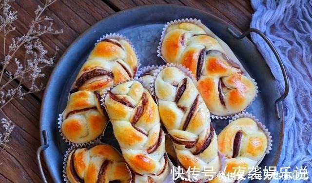 超软小面包|自制超软小面包，学会不用排队买，松软香甜，无添加更健康