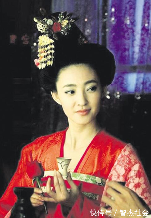 唐诗别裁|这首短短20字的诗,被誉为一字难改,是唐朝最奇特的诗