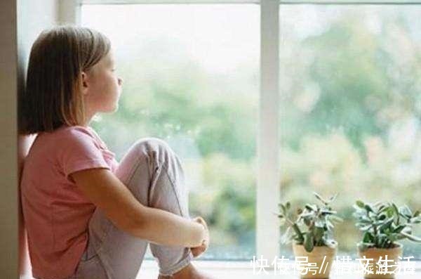 孩子|这4种行为阻碍孩子长高,很多家长都不在意,现在纠正还不晚