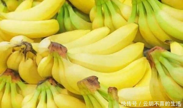 水分|医生从不吃的4种水果，再馋也要忍住，越吃”湿气“越重