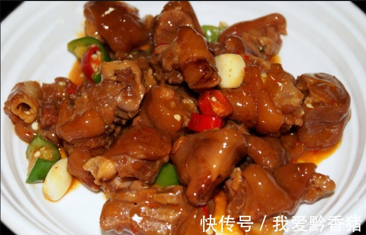 大蒜切丁|只需简单四步教会你做红烧猪蹄