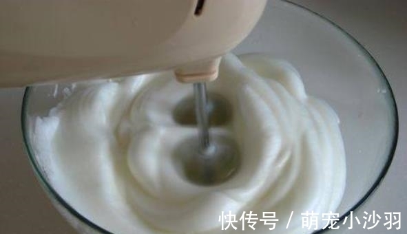 打蛋器|做蛋糕时,直接搅拌蛋清是“大忌”,10年糕点师傅教你做蛋糕技巧
