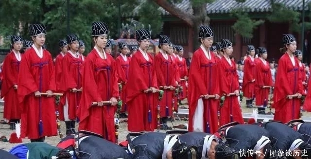 想要|为了和中国分清关系,改了首都名字废除了汉字,现在还想要改国名