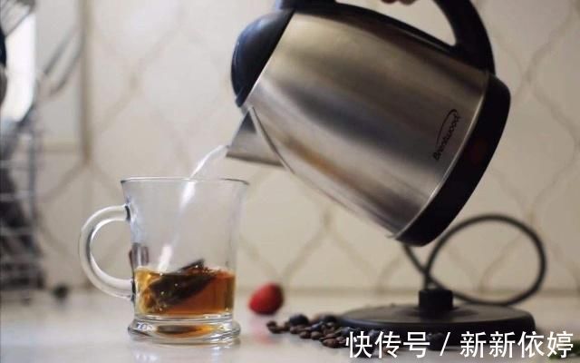 长期|长期喝“电热水壶”烧的水,对身体会有危害吗?现在知道还不算晚!