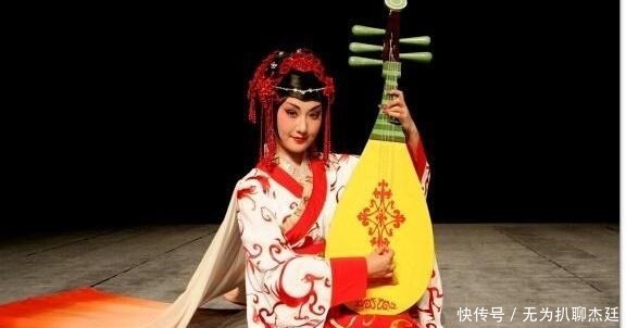 王昭君|为什么中国古代四大美女，是西施、王昭君、貂蝉和杨玉环？