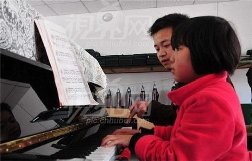 开发|右脑开发早,注定智商高!这5种方法,三岁之前一定要教给孩子!