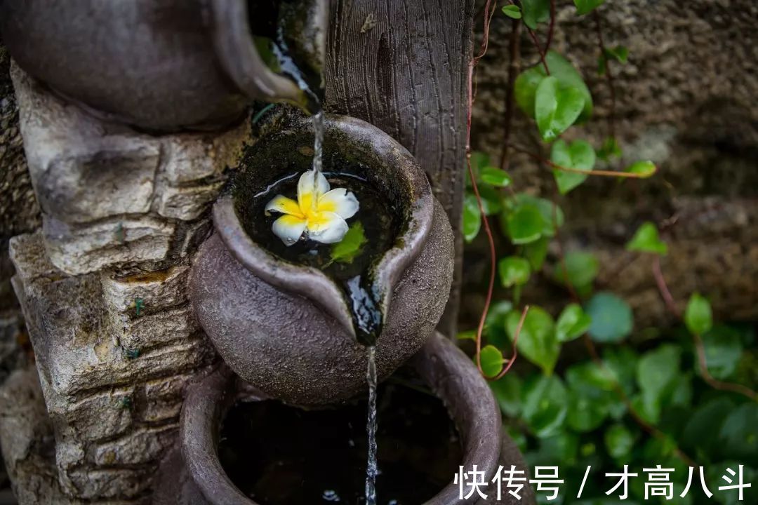 李煜!六首催泪诗词:物是人非事事休,欲语泪先流