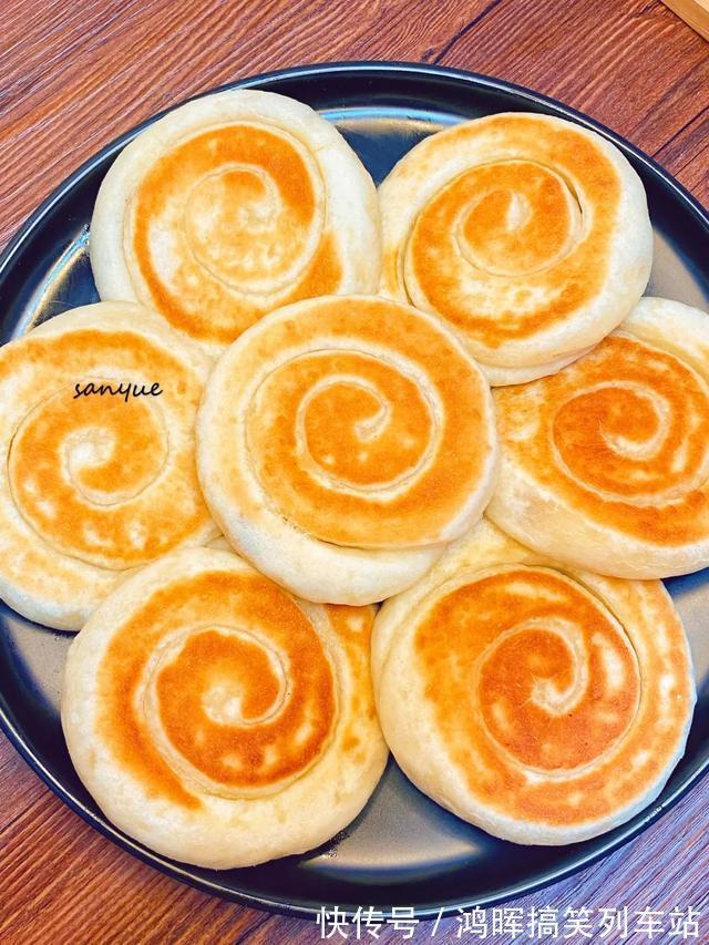 面食|蛋饼、葱油饼、糖酥饼...200+面食菜谱,她教你连吃7个月不重样