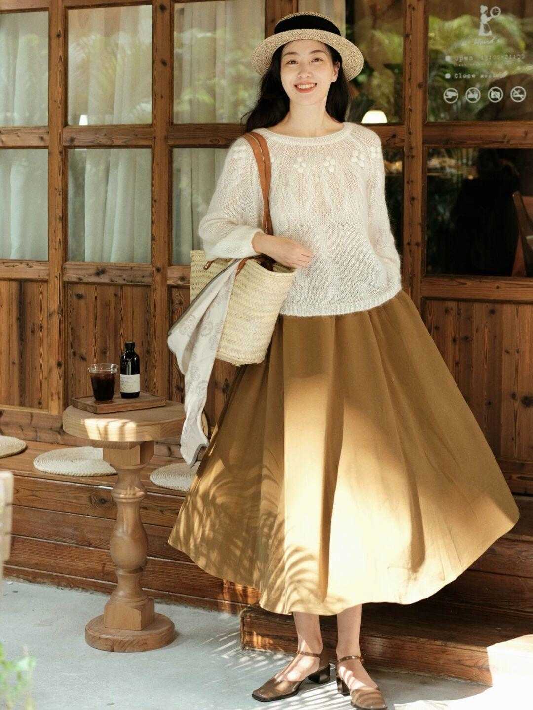 运动鞋|又是一个毛衣的季节,微胖女孩又能很美,拒绝土气就这样穿搭,