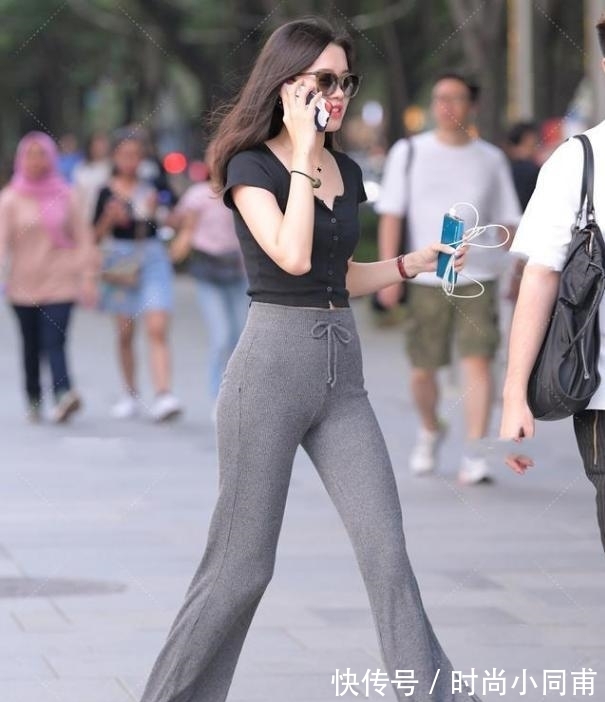 单排扣 单排扣短t恤搭配拖地裤,满满少女感,经典永不过时