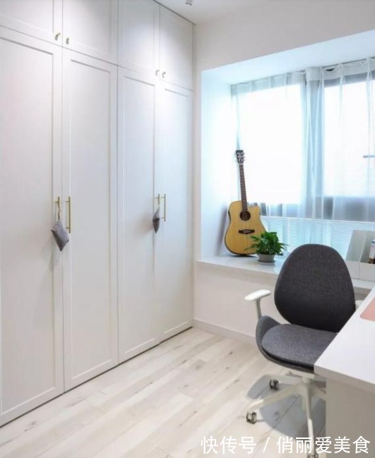 实用|她家83平米,一个玄关就圈粉无数,全屋设计漂亮又实用,太棒了