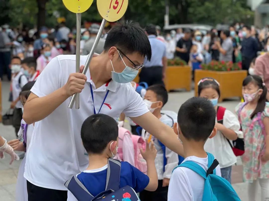 南京市游府西街小学|萌娃返校 ，南京全部开学！新学期这几点变化……