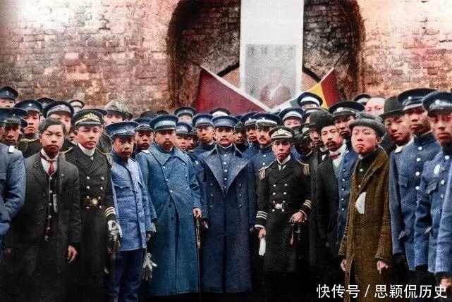 私人|曾有世界上最大的私人军队,却惨死于海上,该如何评价冯玉祥其人