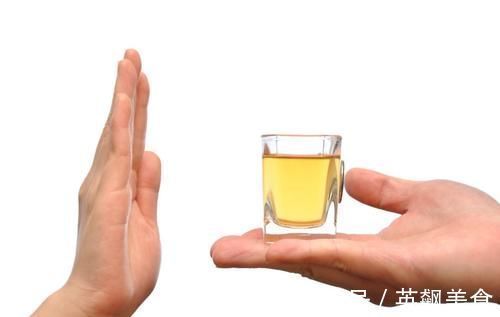 肝功能|肝不好的人,用餐时“一不要”,睡前“二不要”,肝悄悄变好