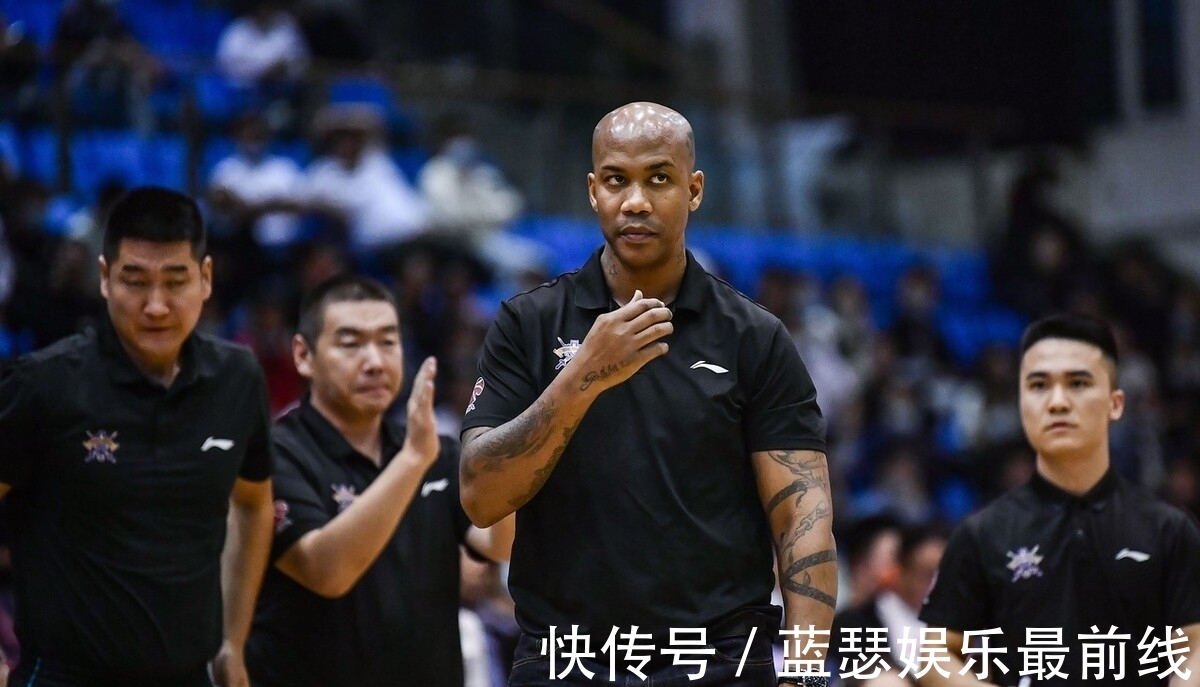 浙江广厦|忍无可忍!马布里再度升级事态,廖三宁脸部骨折还没完,麻烦大了