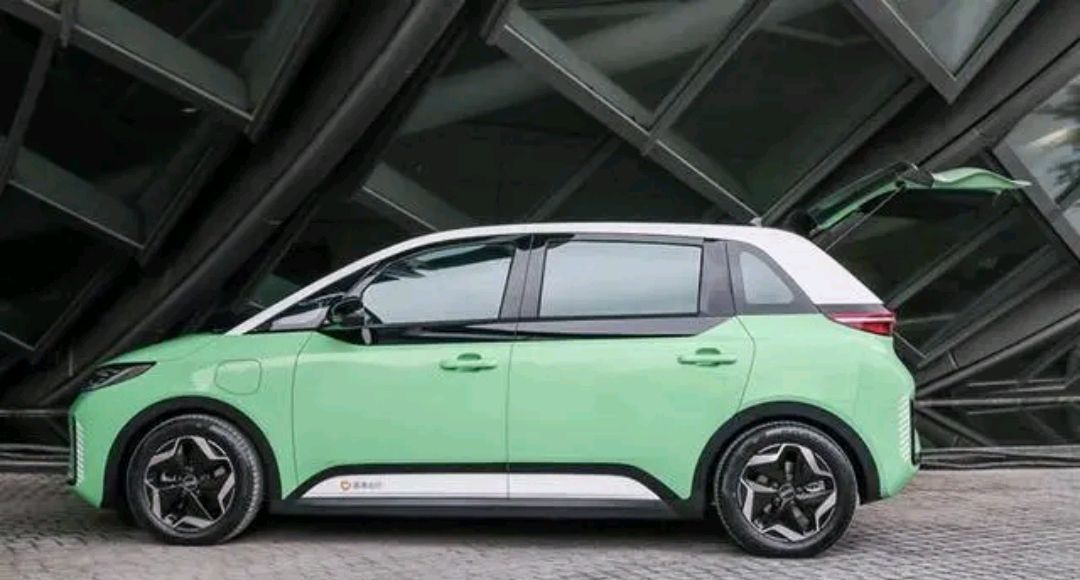 比亚迪D1上市,售价15.18万元,仅对滴滴