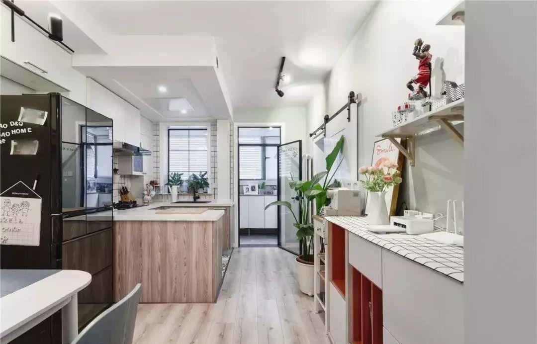 浅灰色|她的70平现代简约小家,客厅加张床,二室变三居,时尚又舒适!