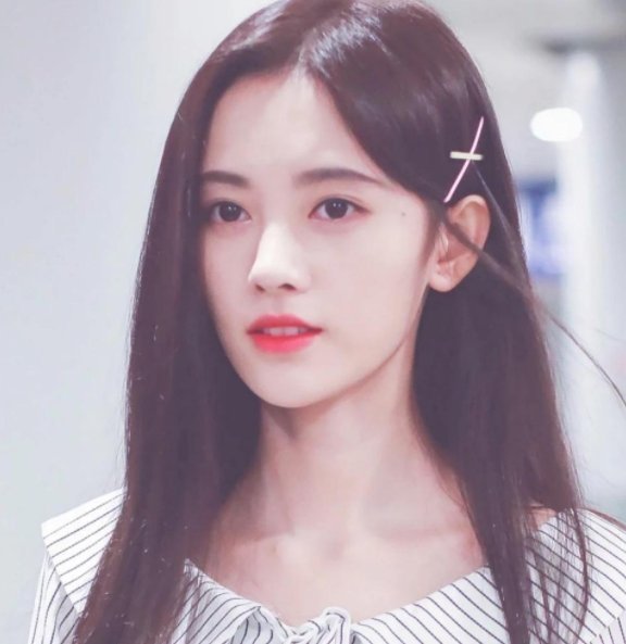 大长腿|同样是cos水冰月,当关晓彤撞上鞠婧祎,一个卖家秀一个买家秀