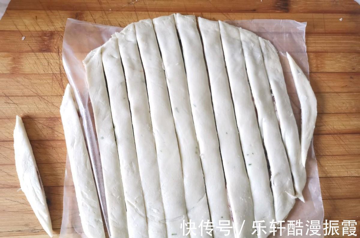 家庭版|家庭版豆沙扭扭酥,香酥可口,美味香甜