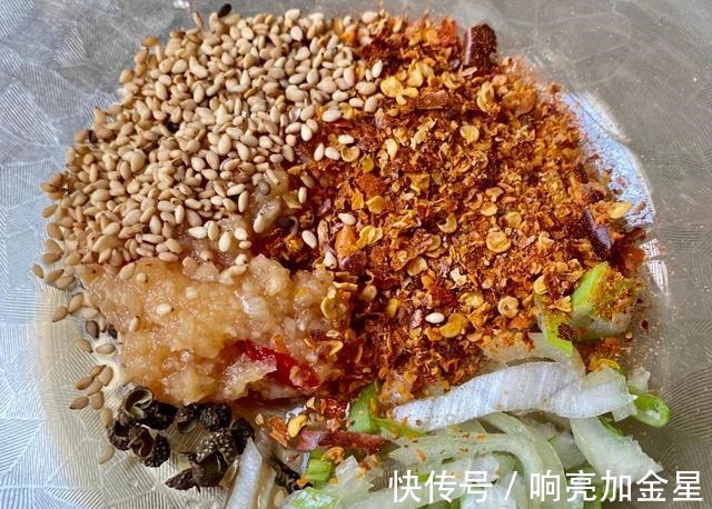 自制酸汤水饺，味道绝绝子！