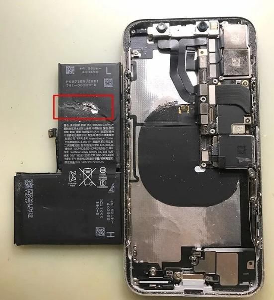 面容|iPhoneX换后玻璃致面容ID不能用，电池报废，哪出了问题