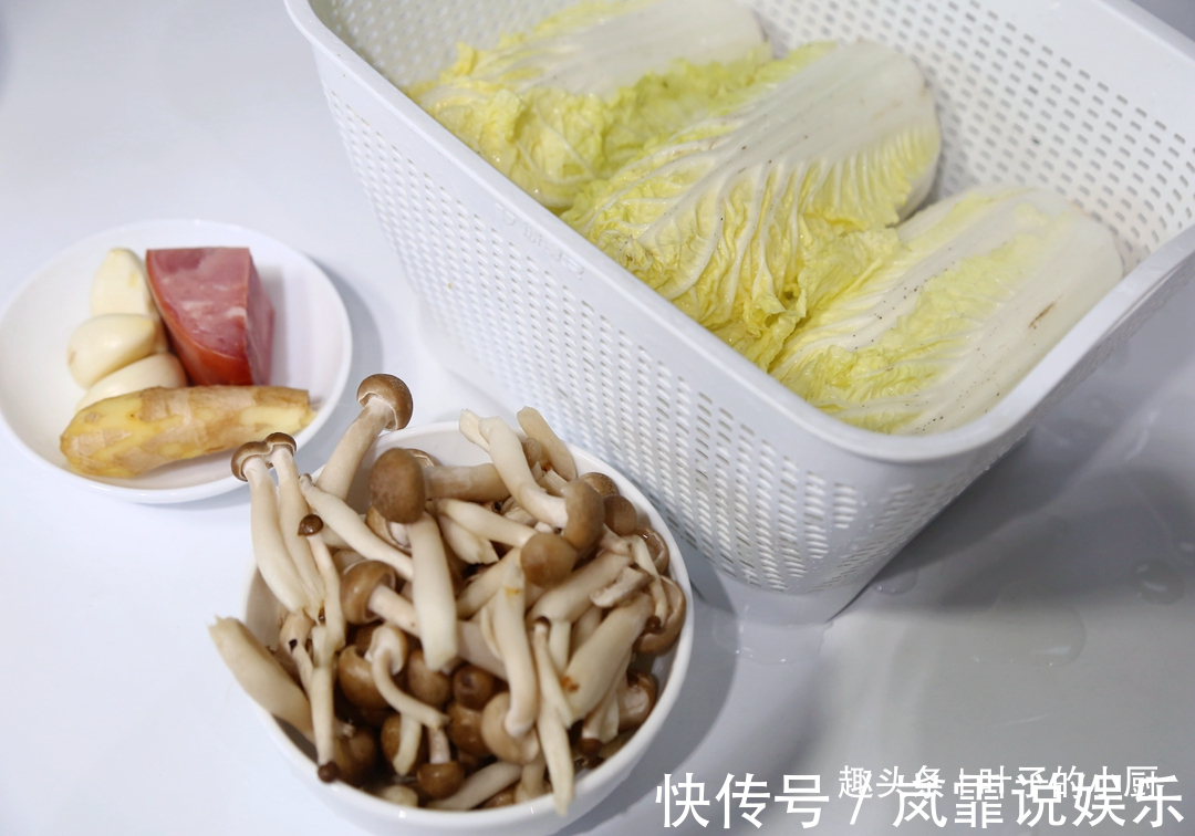 真正好吃的上汤娃娃菜，要想汤鲜，只需要一个小技巧，做法超简单