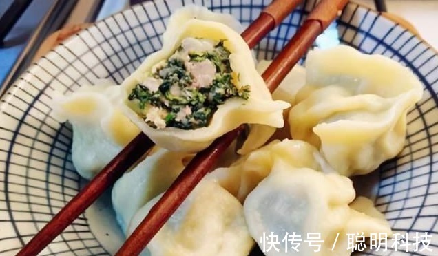 调饺子馅,记住“2不加”,教您鲜嫩多汁的做法,喷香好吃