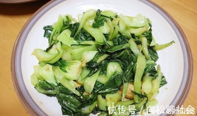 老婆做的晚餐,在朋友圈火了,获赞无数,网友一看就是贤妻良母