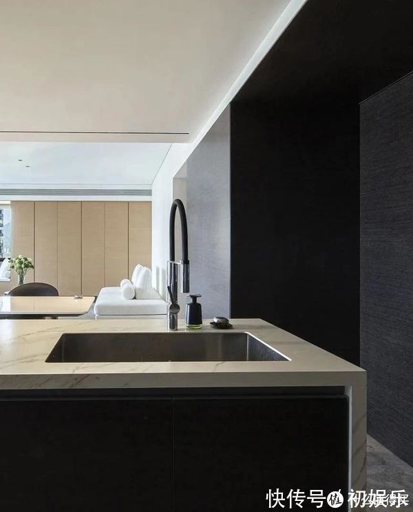 装修|两个男孩的160㎡新家,不走寻常路的装修,简单却又大气好看