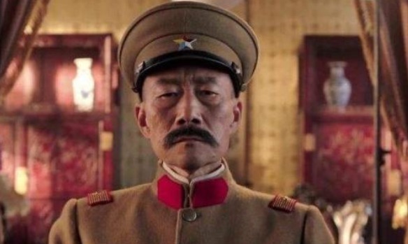 袁世凯|为称霸奉天,张作霖赶走3个厉害角色,为何他不割据东北当皇帝或总统?