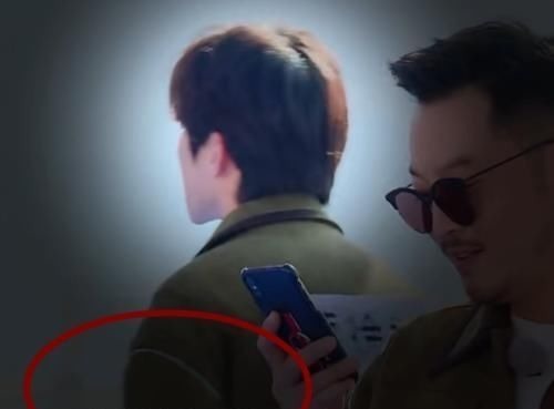 蔡徐坤喊出:有老婆真好,誰注意baby的反應?嘴角隱藏不住的欣喜