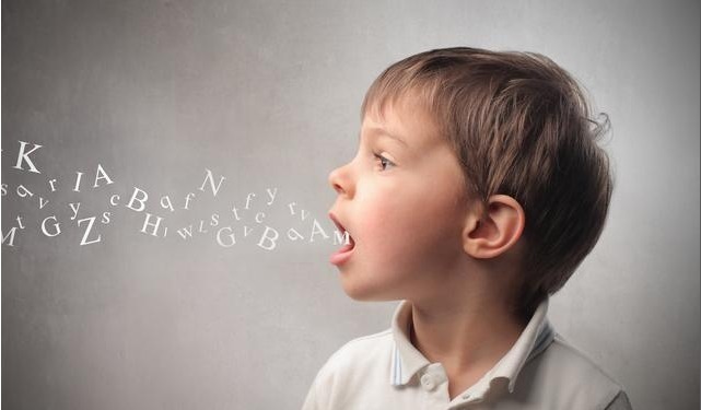 天才|宝宝智商高的8个信号,中两个以上,恭喜你家生了个天才娃