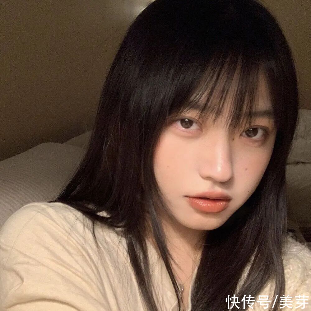 今年的七月是夏日迟迟 树影流动|今日头像 | 树影