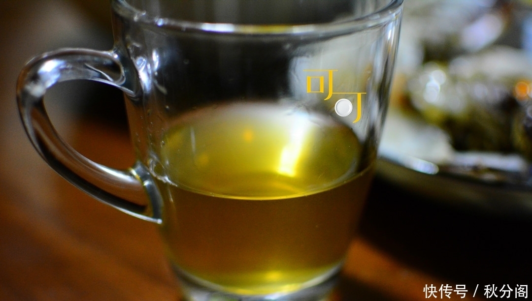 家常晚餐,4个菜2个是海鲜,其中一道很多人吃不惯却是我的最爱