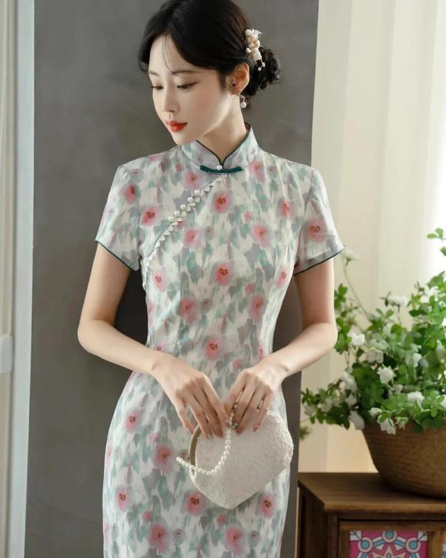 人世间|人世间有百媚千红,唯旗袍是女人情之所钟