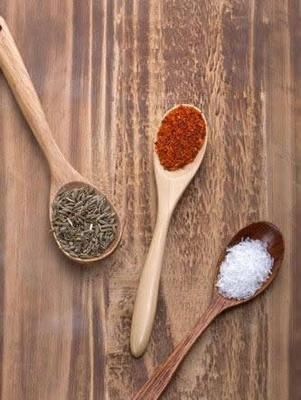 人体|细数味精对人体的那些危害!不管怎么说,这3类人还是少吃!