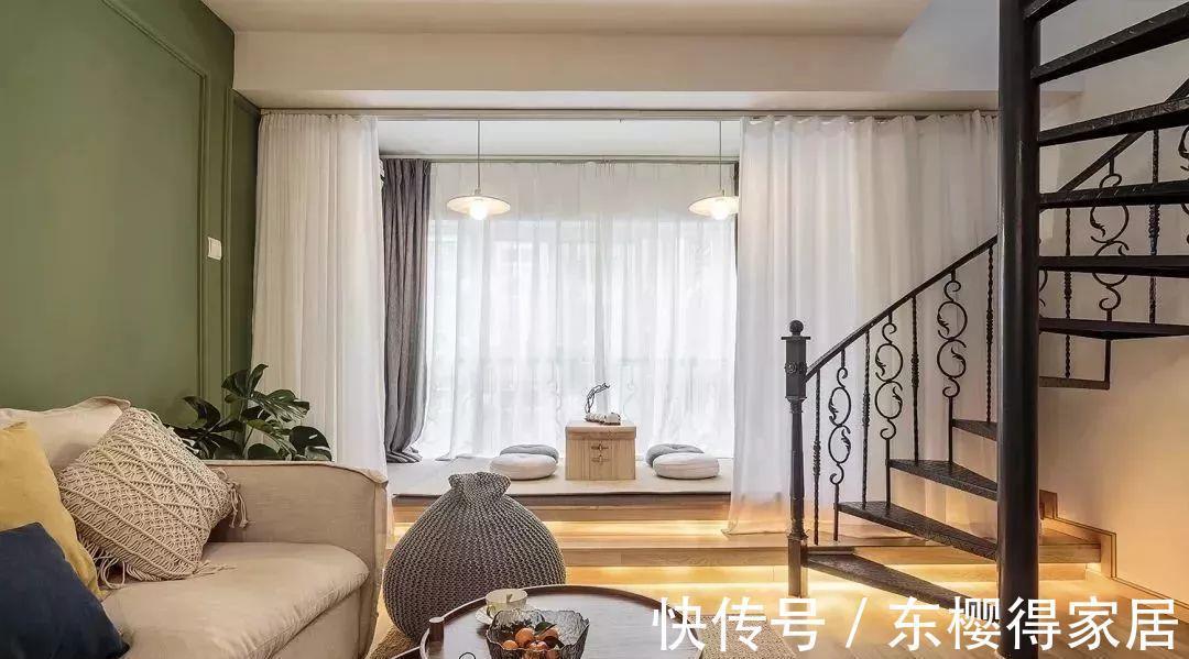 改造|还把复式楼梯底下空着呢？像这样改造，空间利用率提升不止一点点