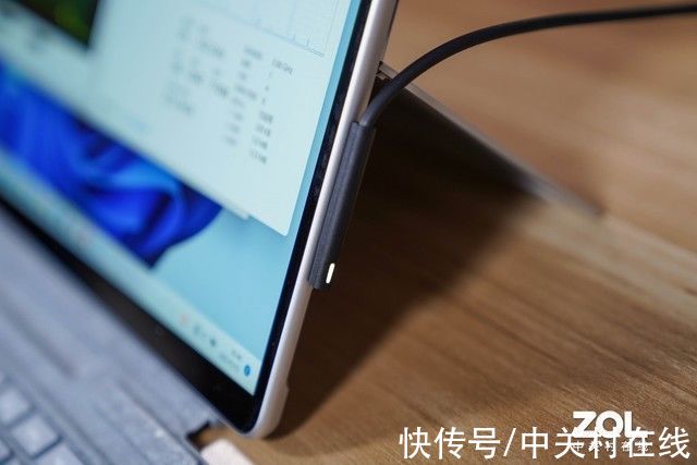 体验|120z高刷屏+Win11 Suface Pro 8 体验报告