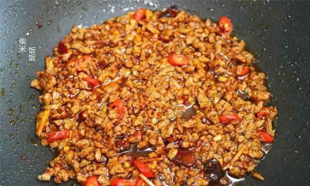 粉条的神仙吃法,滋味鲜香,炖上一碗,好吃的连汤也不剩