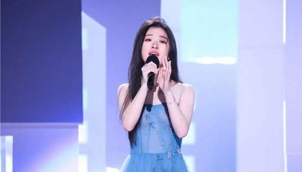 曝光|中国好声音单依纯家庭背景曝光 单依纯是富二代吗家里有钱吗