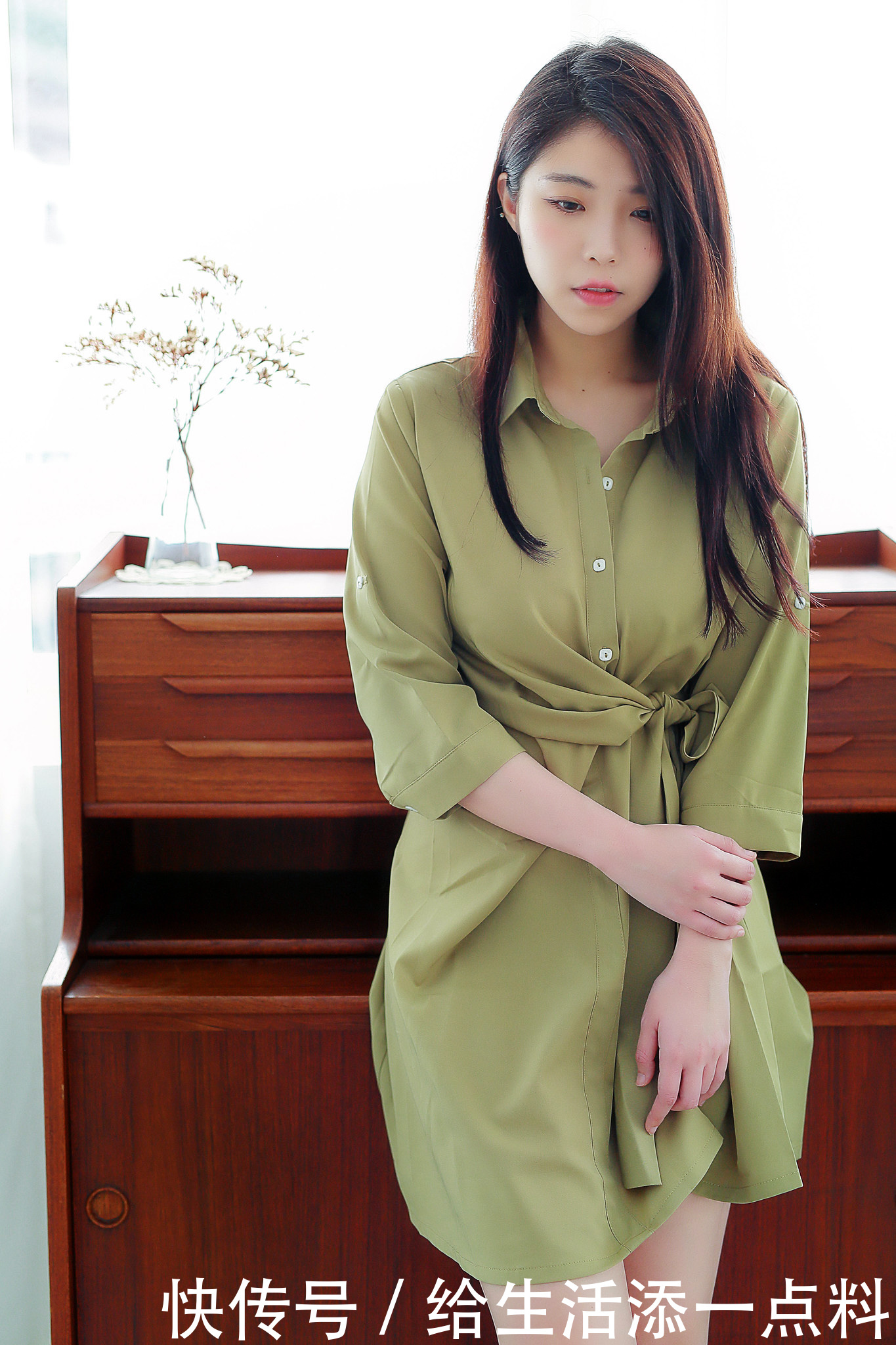 你值得拥有的工装风衬衫裙,时尚帅气又青春靓丽,个性十足