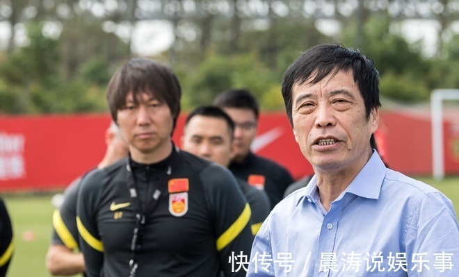 韦世豪|国足世预赛首发揭开神秘面纱,蒿俊闵和韦世豪遭弃,让球迷意外