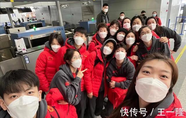 勇者胜|巾帼不让须眉,女篮看齐女足!三连击,新帅老将带头冲冲冲!