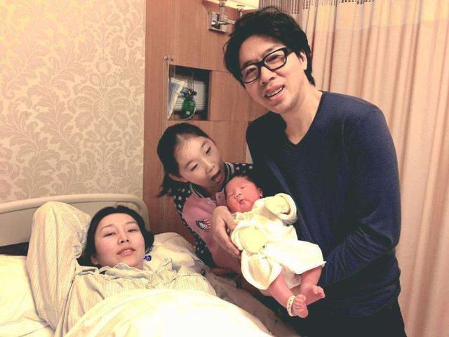 生二宝|“二胎家庭”不出20年,就会碰上4个现实问题,你有心理准备吗