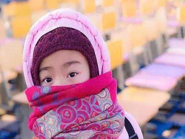 冬天给孩子保暖,避开这些误区,尤其是带娃的老一辈要注意