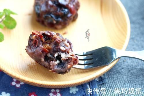 糯米粉|最近迷上1个新早餐，滚一滚，蒸一蒸，软糯香甜又简单，我吃了6个